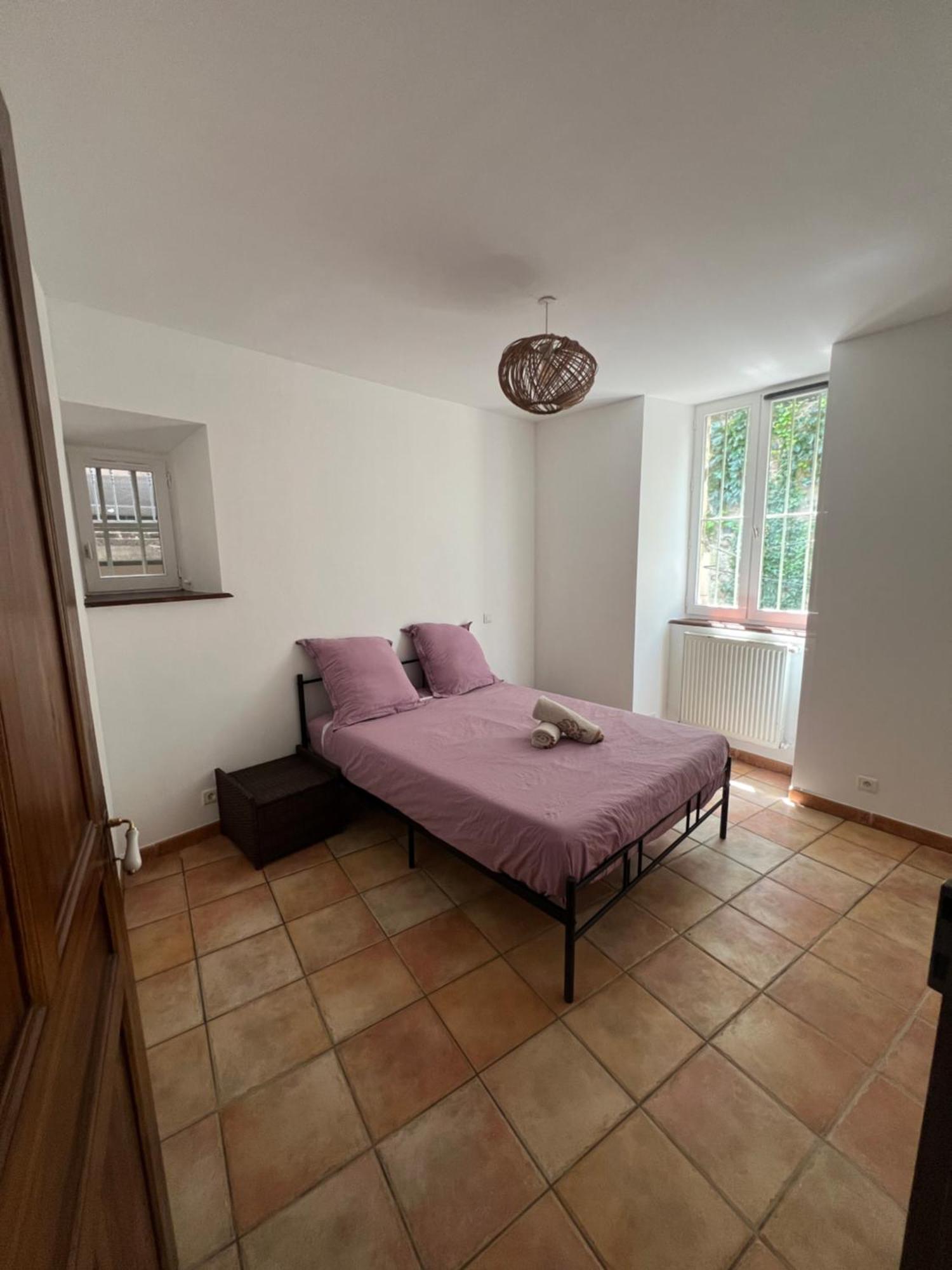 Appartement Et Jardin Vals Les Bains Exterior foto
