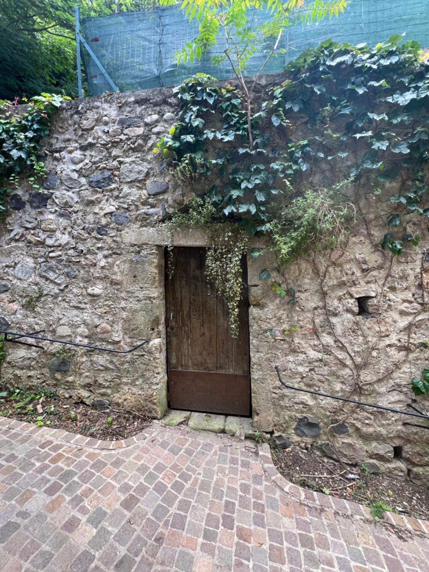 Appartement Et Jardin Vals Les Bains Exterior foto